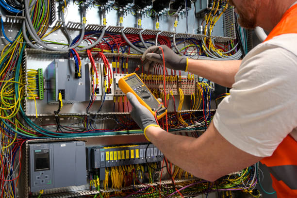 Best Electrical Troubleshooting Services  in Edwardsburg, MI